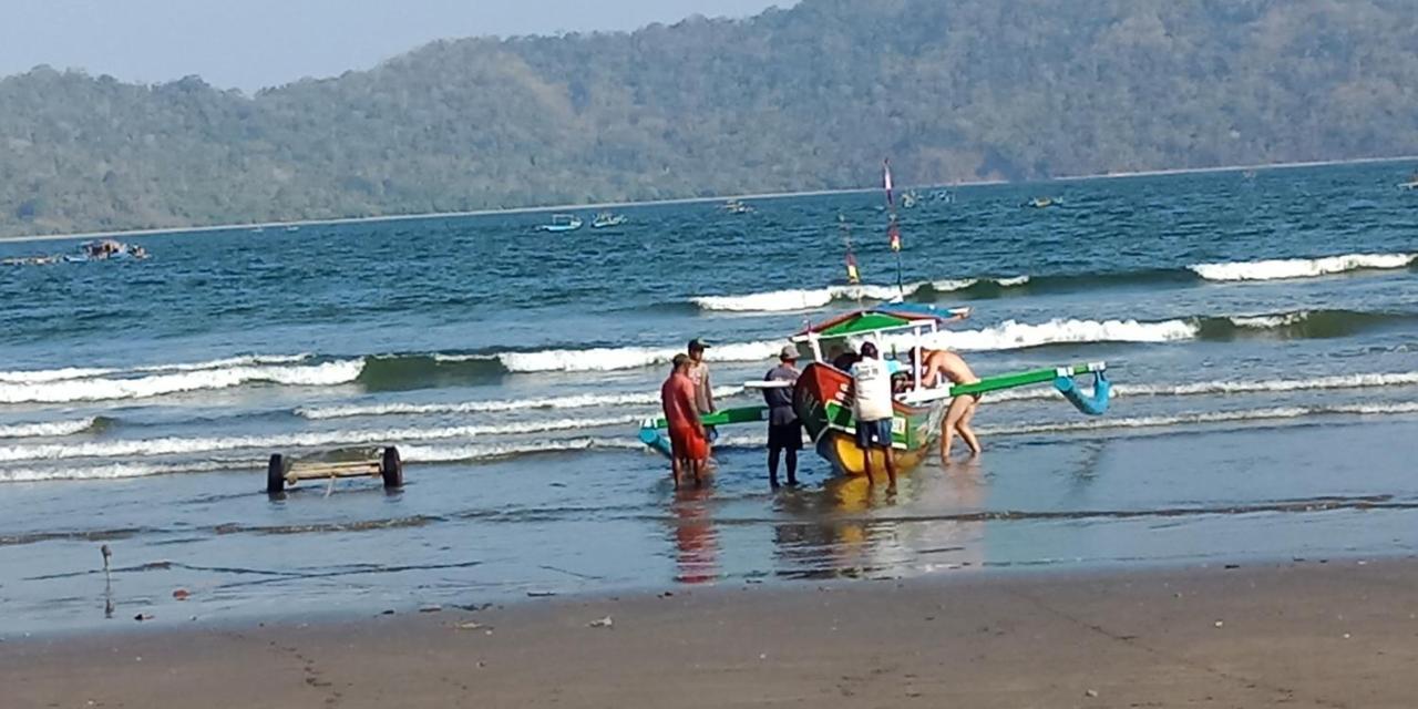 Cheap Inn Banyuwangi Banyuwangi  Dış mekan fotoğraf
